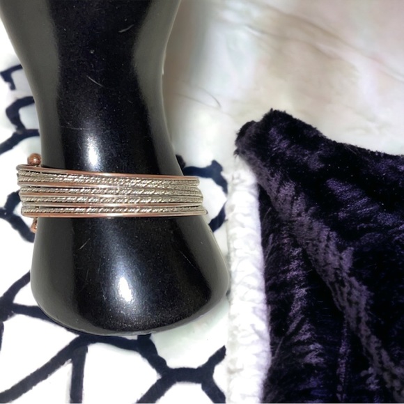 Copper & Silver Bangle Bracelet - Picture 8 of 11